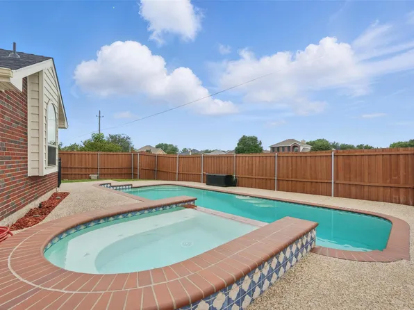 1801 Bent Brook Dr, Mesquite, TX 75181