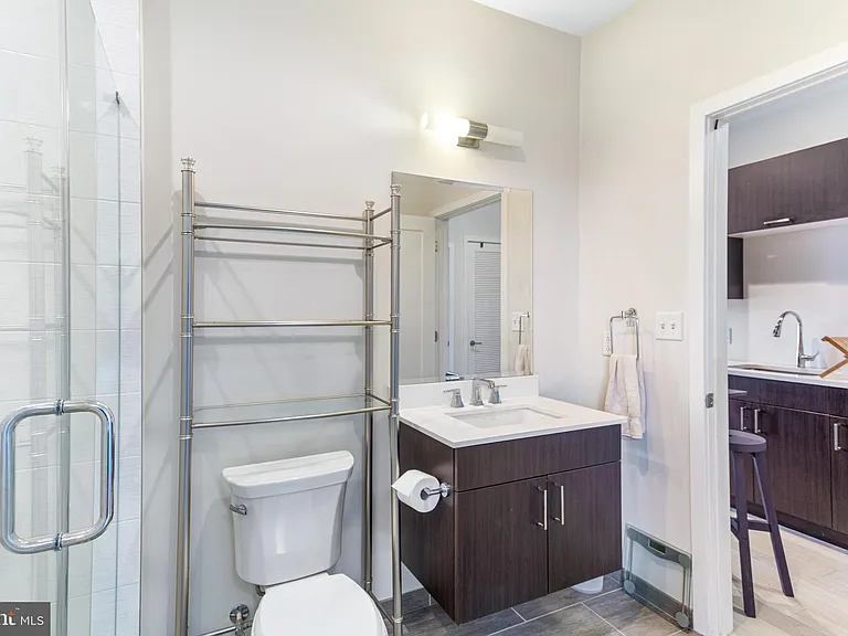 1350 Maryland Ave NE #417 — Photo 9