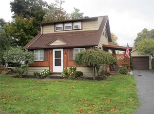 118 Bayton Dr, Rochester, NY 14622