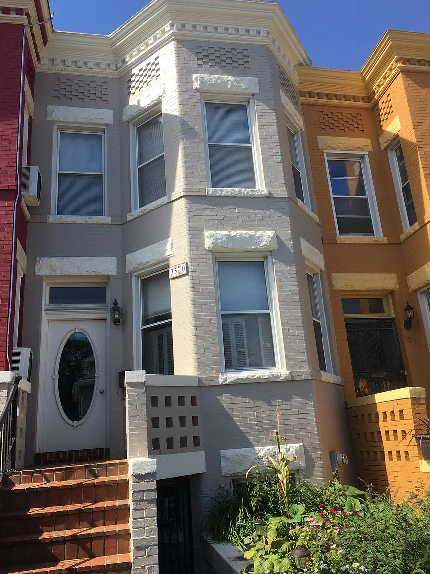 3570 11th St NW photo 1