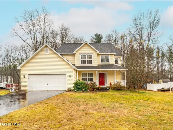 36 Birchtree Lane, Ballston Spa, NY 12020