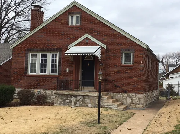 6717 Pernod Ave, Saint Louis, MO 63139