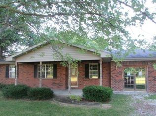 350 Tabor Rd, Jeffersonville, KY 40337