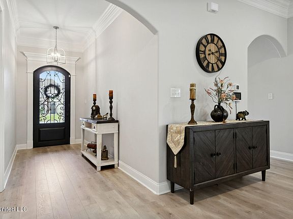 3rd image of 2959 Juliette Dr
