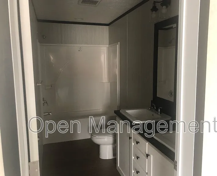 2700 Brookpark Rd #505 — Photo 10
