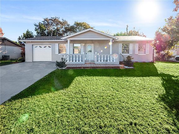 2nd image of 735 Royal Palm Dr
