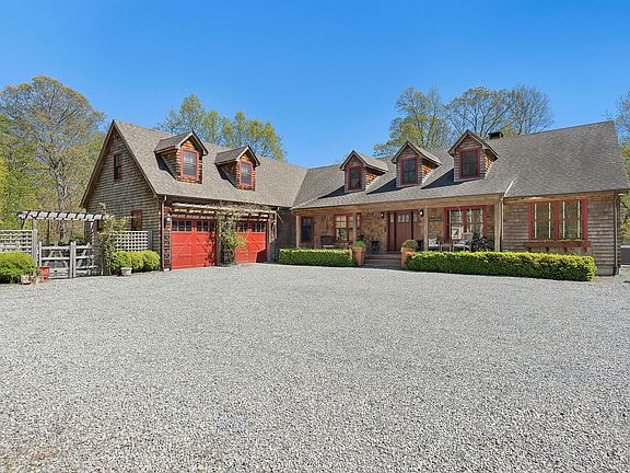 3rd image of 1750 Laurel Lake Dr
