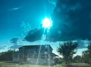 11461 Deer Creek Dr, College Station, TX 77845