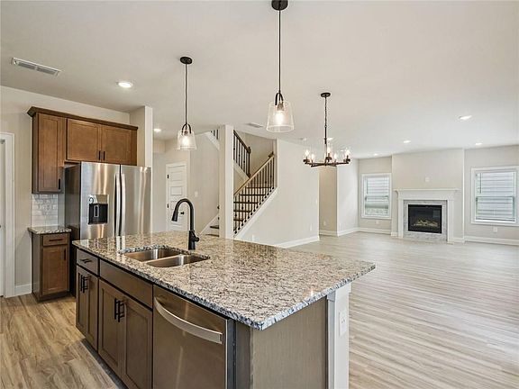 7th image of this home