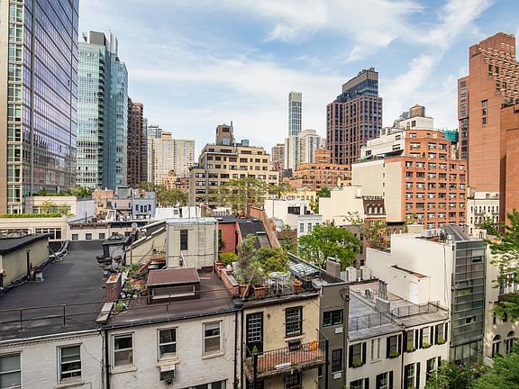 5th image of 319 E 50th St APT 9K