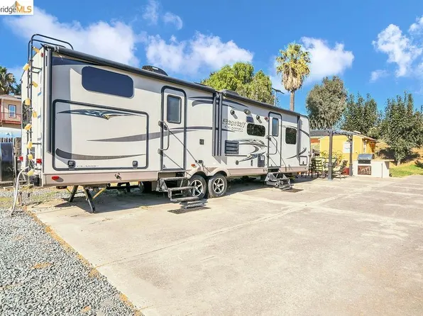 4960 Sandmound Blvd, Oakley, CA 94561