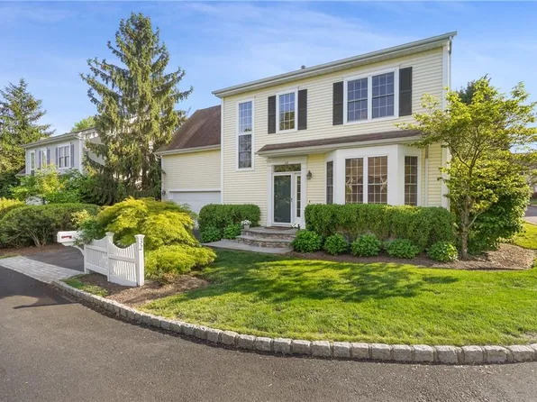 32 Valimar Boulevard, White Plains, NY 10603