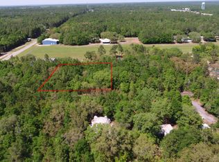 513 Andros Rd, Holt, FL 32564
