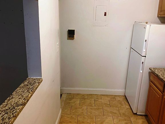 2nd image of 8833 23rd Ave