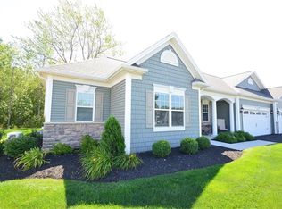 6 Colonnade Ter, Hilton, NY 14468