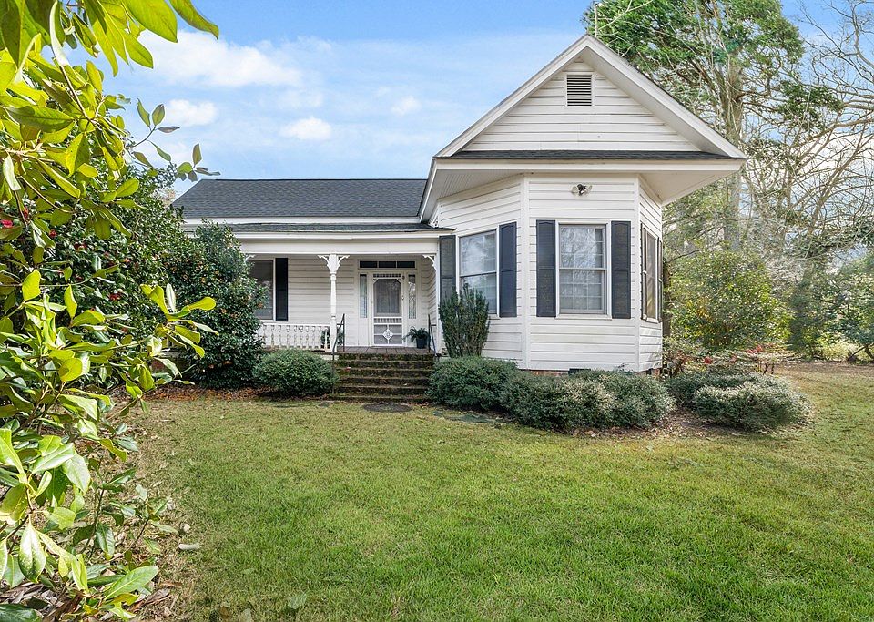 201-203 E Main St, Ridge Spring, SC 29129 | Zillow