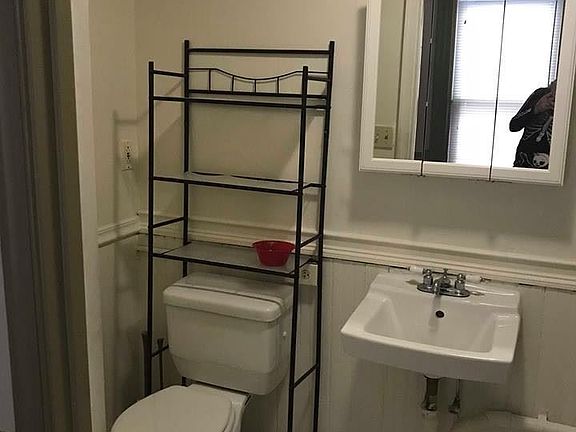 5th image of 28 Westside Ave #1