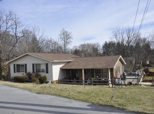 108 Greendale Dr, Johnson City, TN 37601
