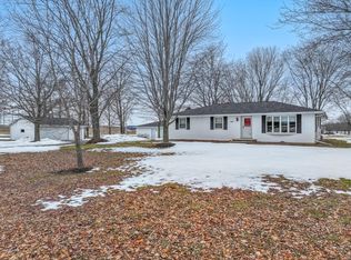 N3711 French Rd, Freedom, WI 54913