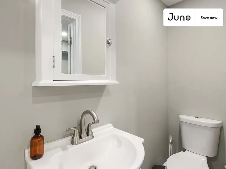19 Putnam Ave — Photo 8