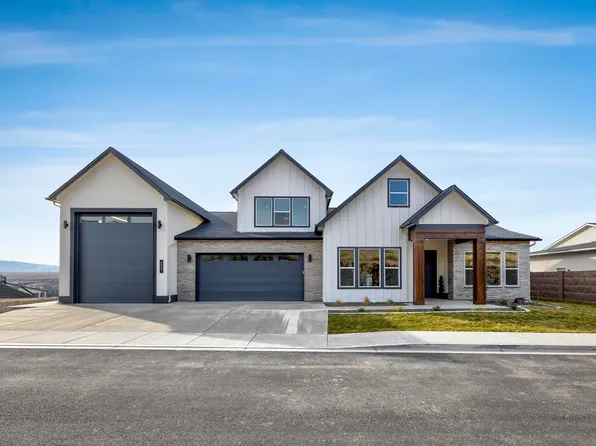 6027 W 28th Pl, Kennewick, WA 99338