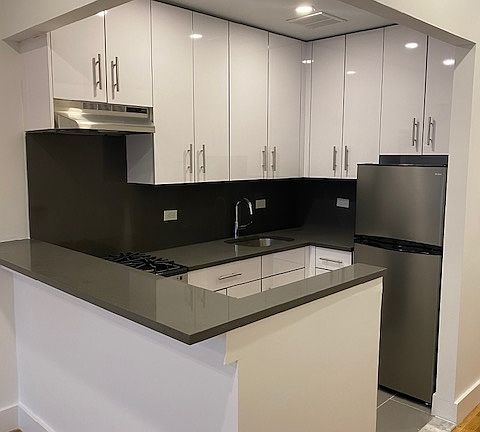 2nd image of 244 E Houston St #2CB