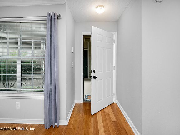 2nd image of 800 IRONWOOD Drive #814