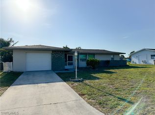 237 S Lake Dr, Lehigh Acres, FL 33936