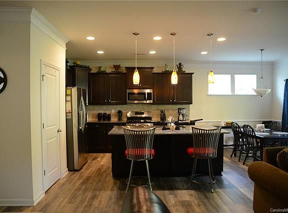 3rd image of 9022 Loch Glen Way
