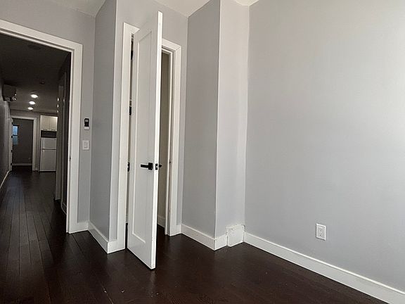 5th image of 50 Jordan Ave #11R