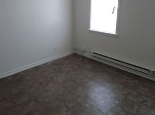 828 W Windlake Ave #1, Milwaukee, WI 53204