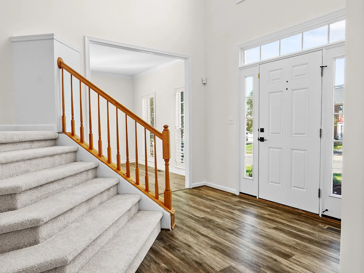4 bed, 4148 sqft, $4,350 — Photo 2