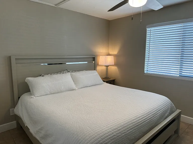 615 E Gurley St #D — Photo 10