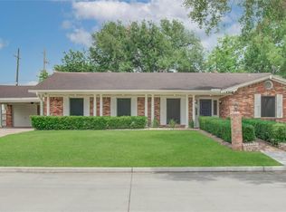 8115 Dover St, Houston, TX 77061