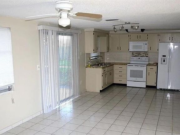 5th image of 3742 Darlington Rd