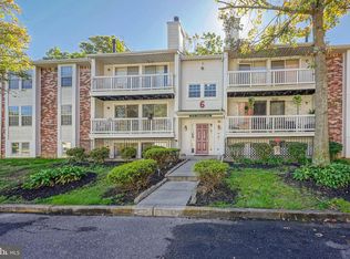 65 Kenwood Dr, Sicklerville, NJ 08081