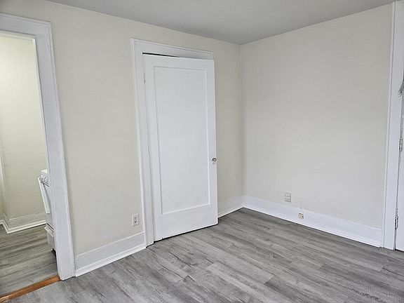 4th image of 275 Park Ave #5