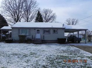 846 Georgia Ave, Amherst, OH 44001