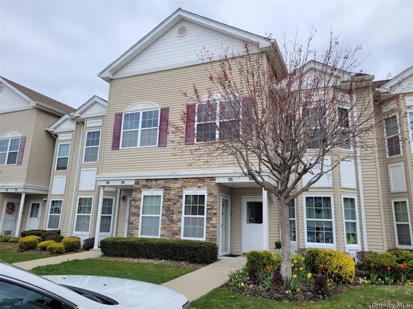 315 Spring Drive, East Meadow, NY 11554