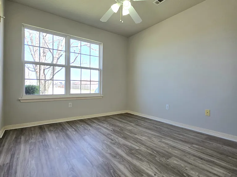 3405 S East St — Photo 5