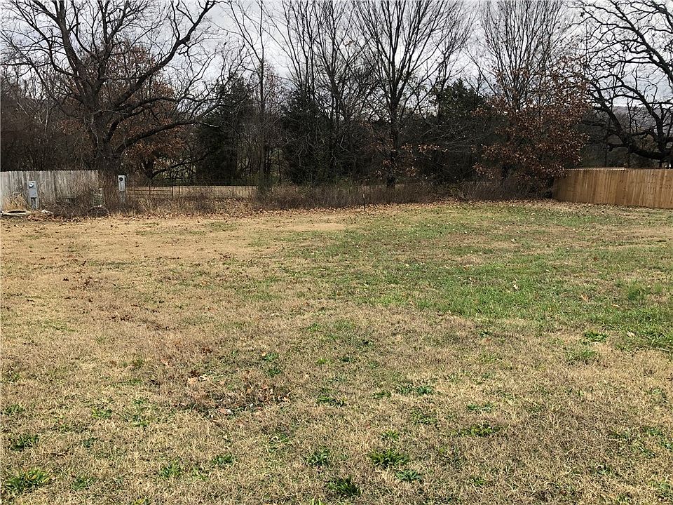 2nd image of 740 Infantry Ln #96