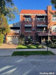 22-17 72 Street, East Elmhurst, NY, 11370