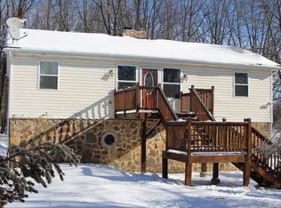 1306 Summit View Dr, Long Pond, PA 18334