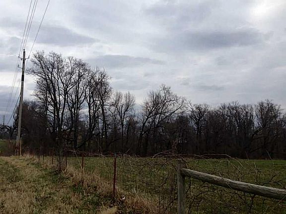 4th image of W Hwy 72