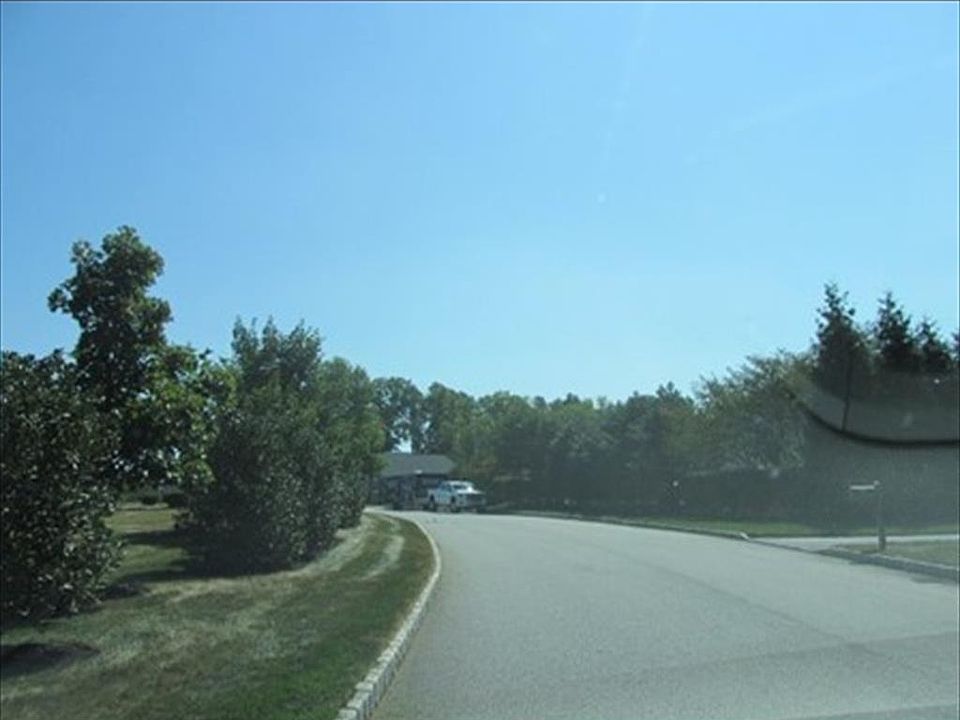 2nd image of 1074 Logan Ln Lot 39