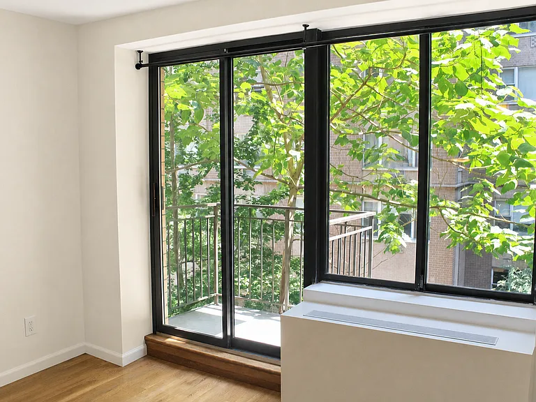306 Mott St #3B — Photo 3