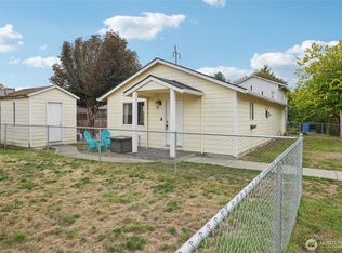 911 NE Tenney Rd, Vancouver, WA 98685