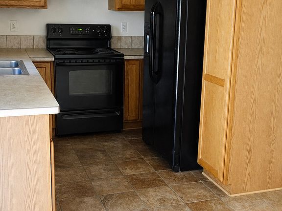3rd image of 5307 W 11th St N