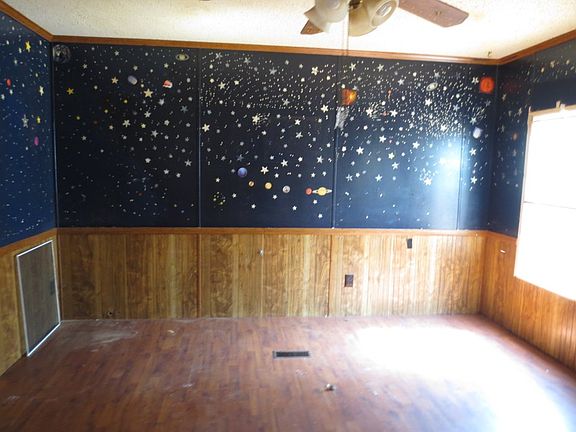 5th image of 211 Fleece Ln