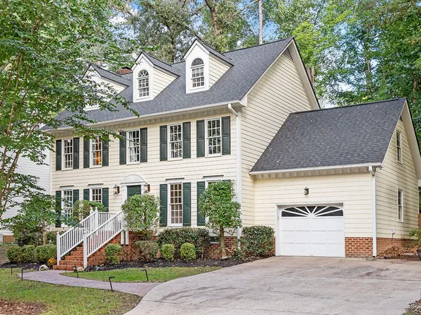 5218 Oakbrook Dr, Durham, NC 27713